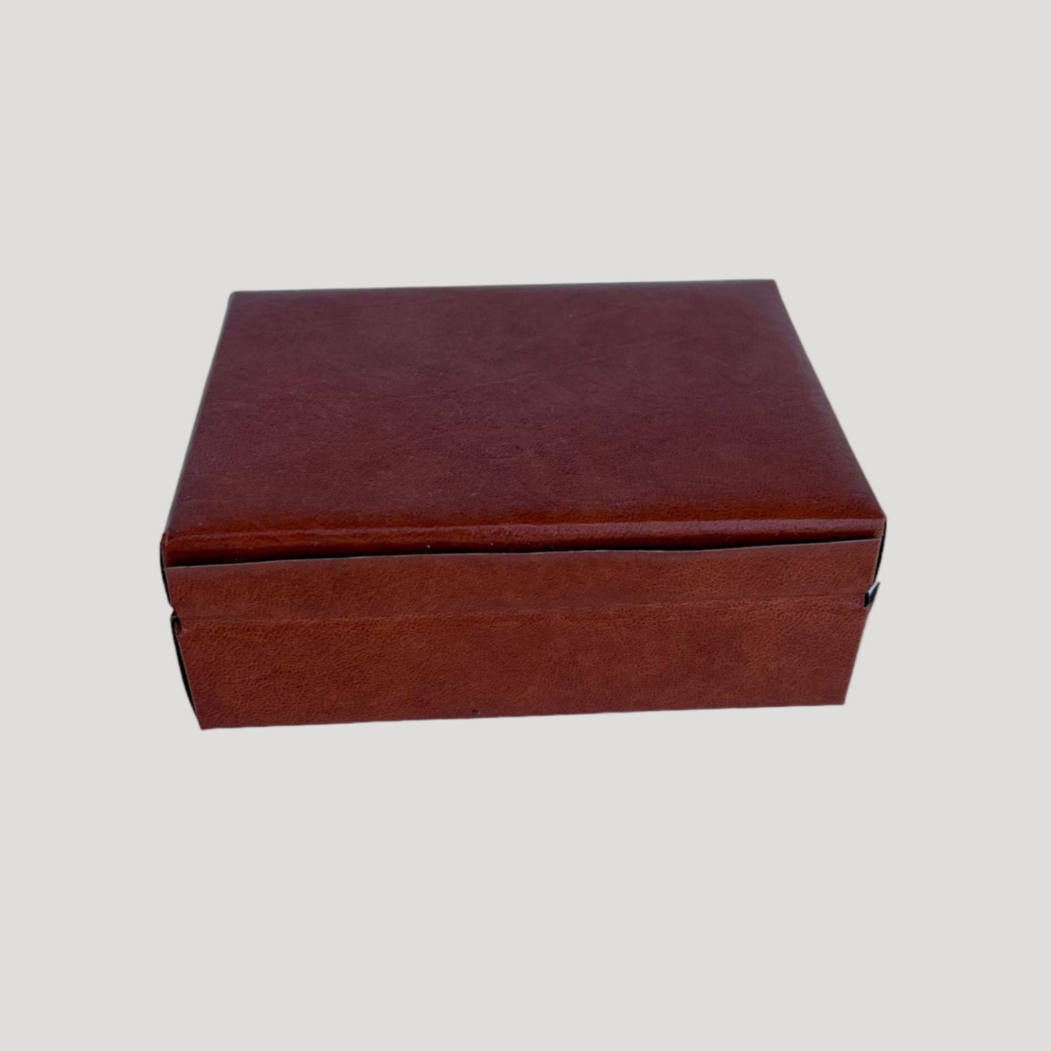 Gerald Genta Leather Box / Boîte /Schachtel