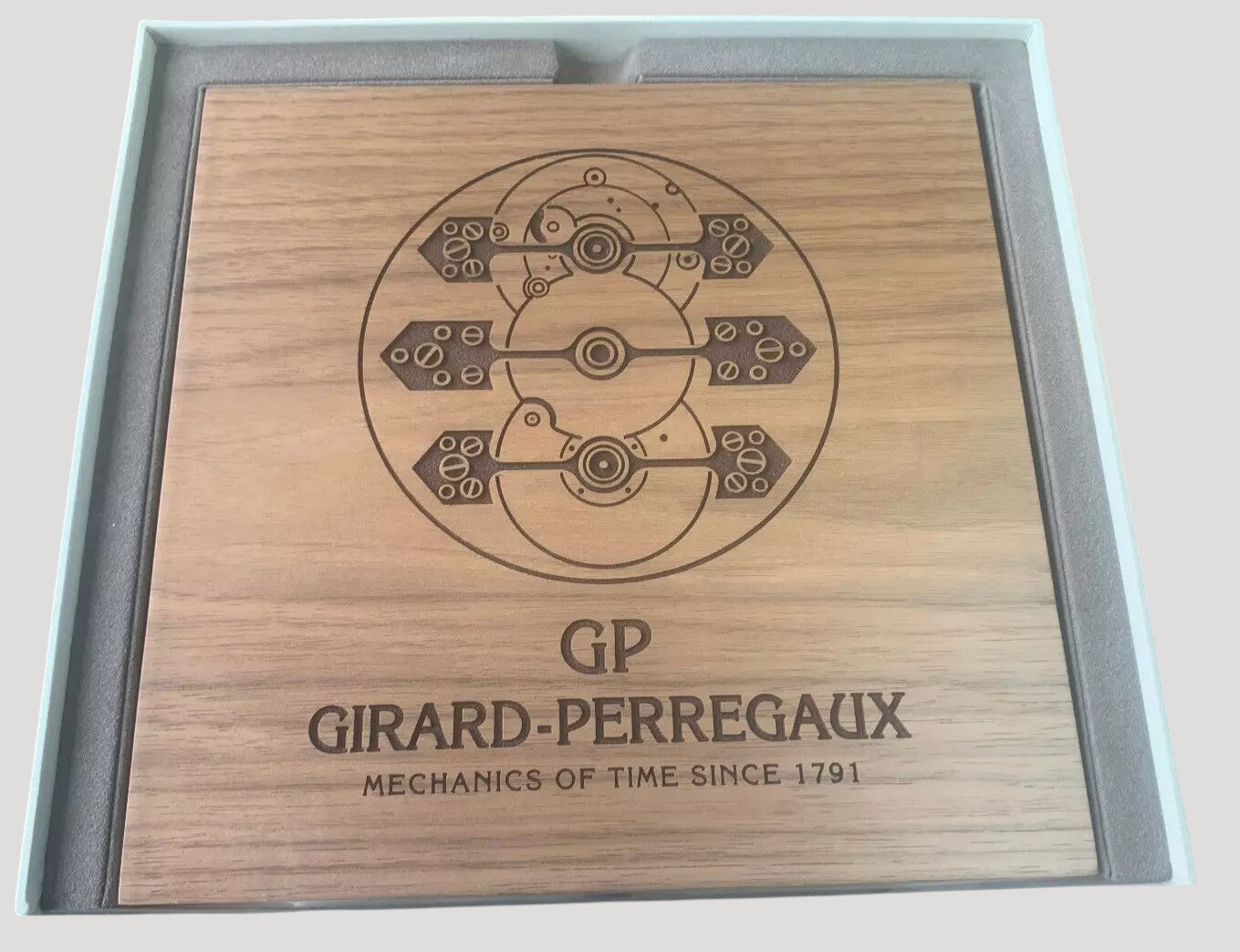 Girard Perregaux Grande Complication XXL Wooden Watch & jewellery Box/ Case / Uhrenbox / Boîte montre