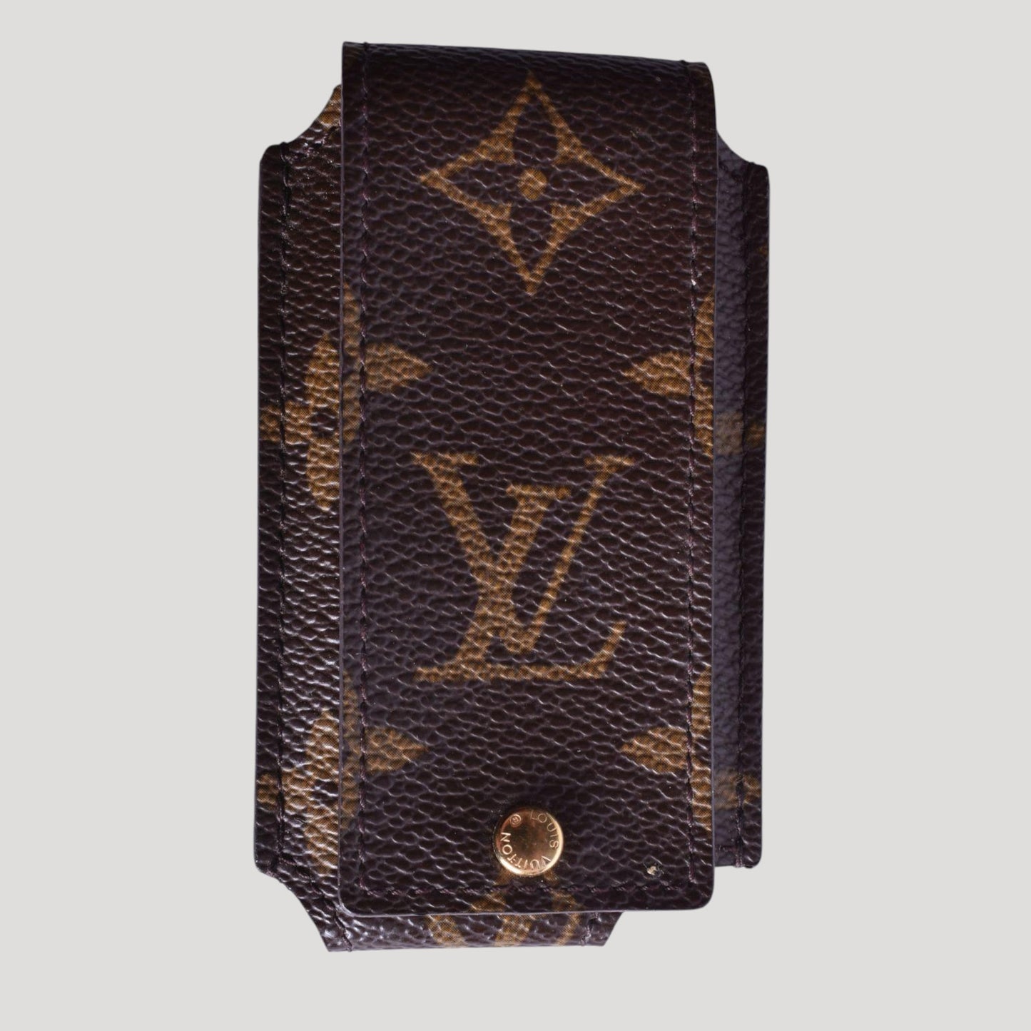 Louis Vuitton New iPod Case / Etui in its Louis Vuitton pouch