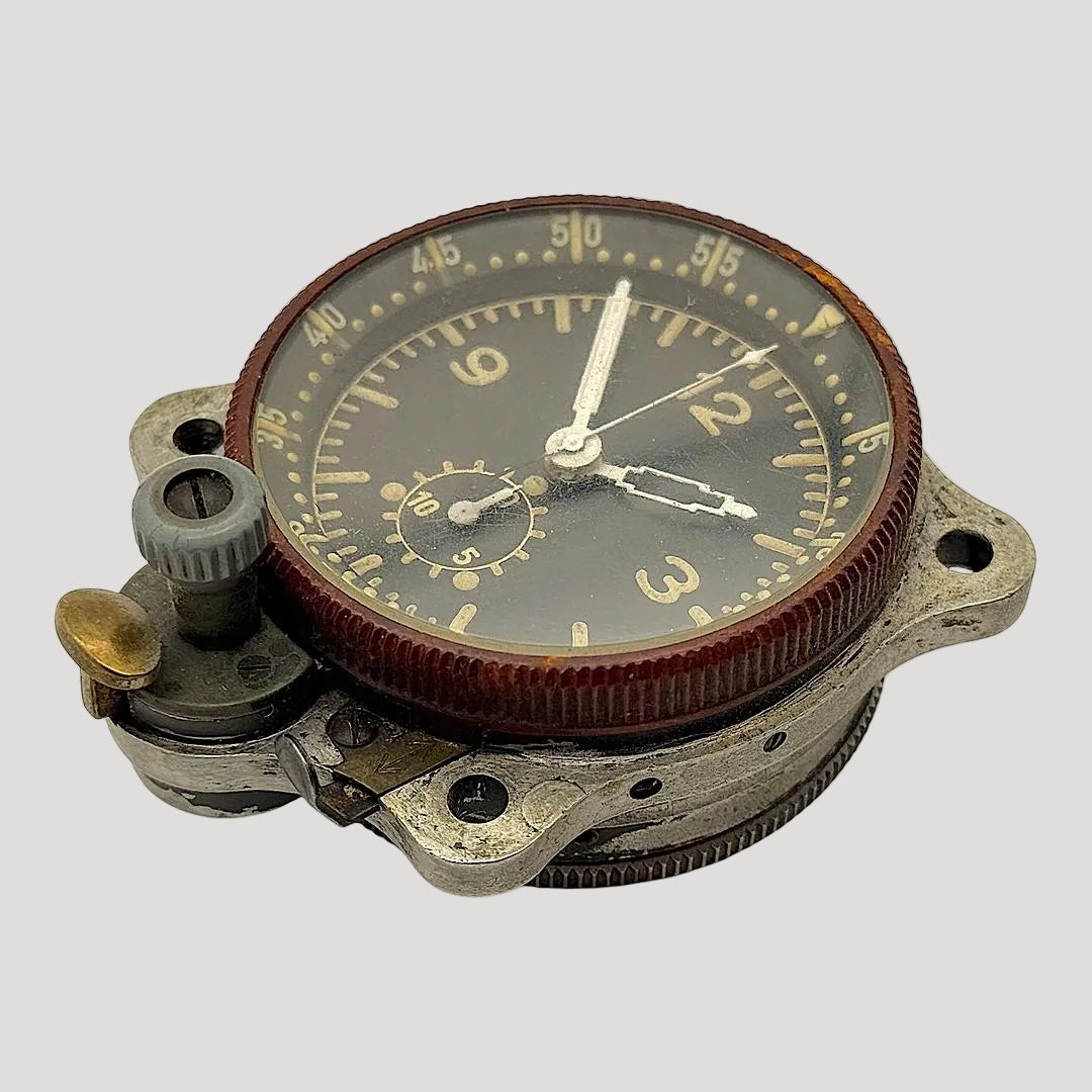 Junghans military pilott cockpit aircraft clock J30 BZ Luftwaffe, with short-time counter, 1940' Second World War