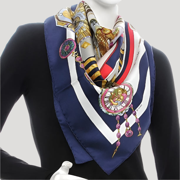 Hermès 'Parmis les fleurs je compte les heures' Silk Scarf/ Schal/ Echarpe 90 cm 24time vestiaire collective