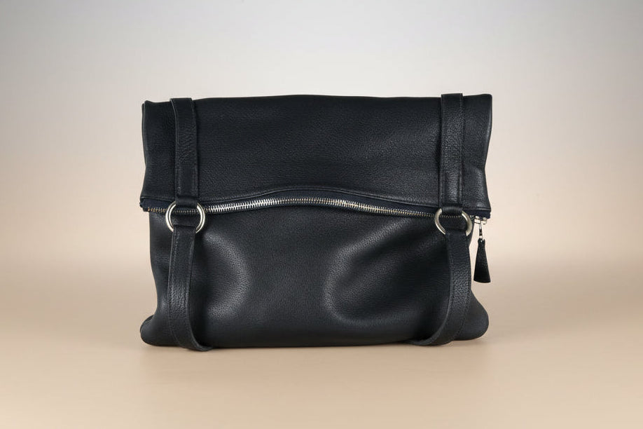 Hermes dark blue  leather bag / sac / tasche