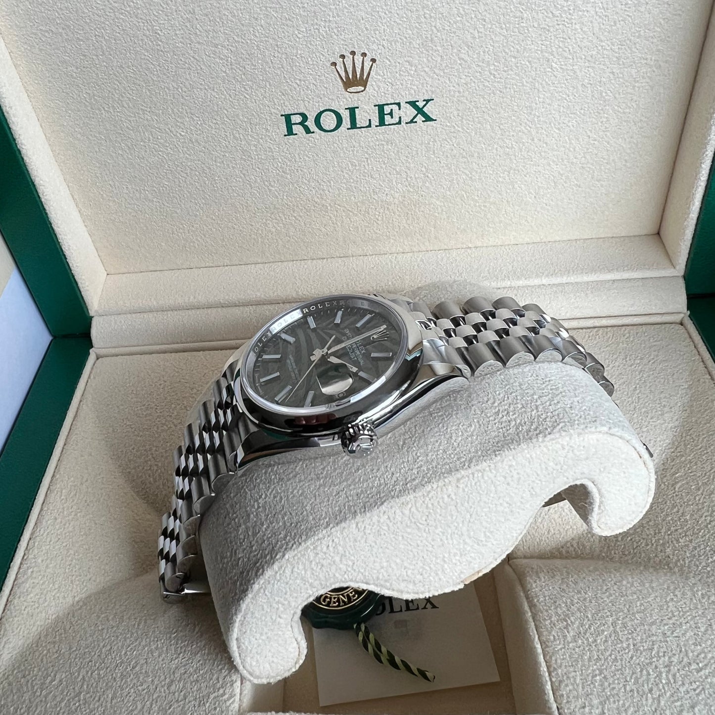 Rolex Oyster Perpetual Datejust Ref. 126200 Palm Dial NEW
