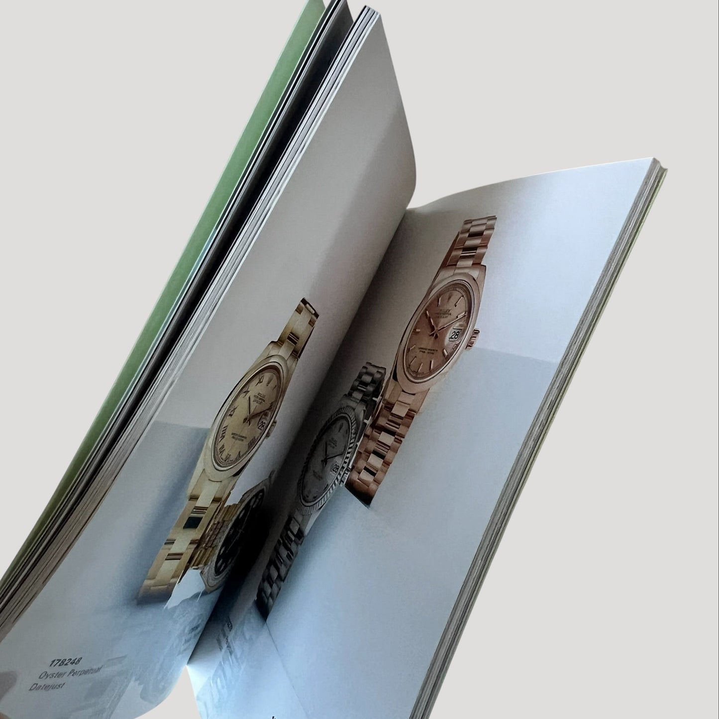 Rolex Oyster Perpetual  Catalogue Book / Livre / Buch Collection 2009 with Price List