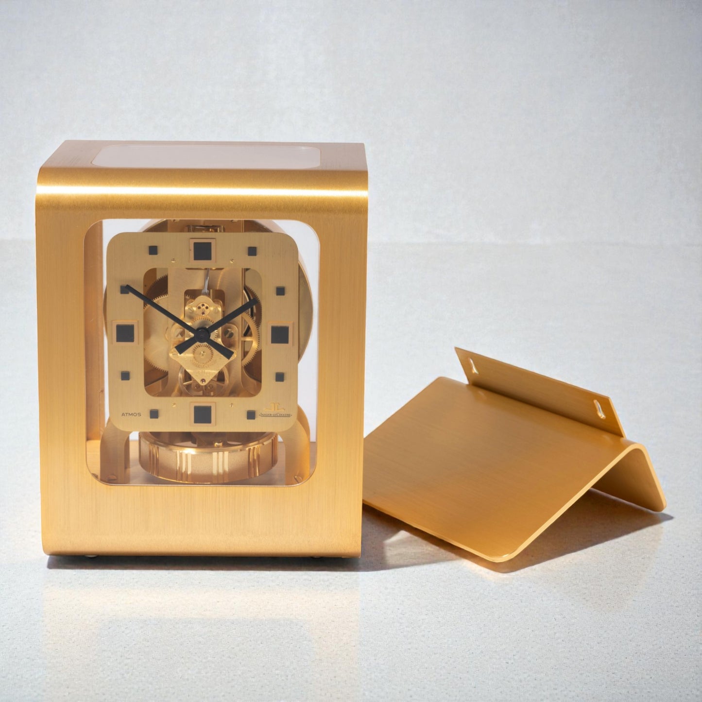 Jaeger LeCoultre by Luigi Colani Gilt Brass Desk Clock Horloge Tischuhr ca 1980'