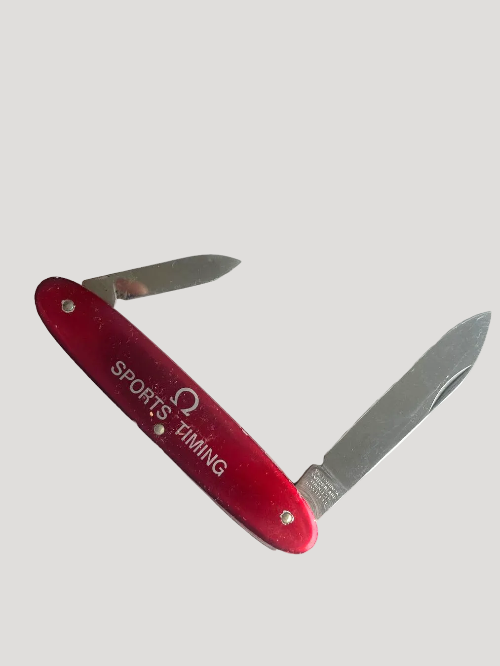 Omega New Pocket Swiss Knife case opener/ Couteau suisse