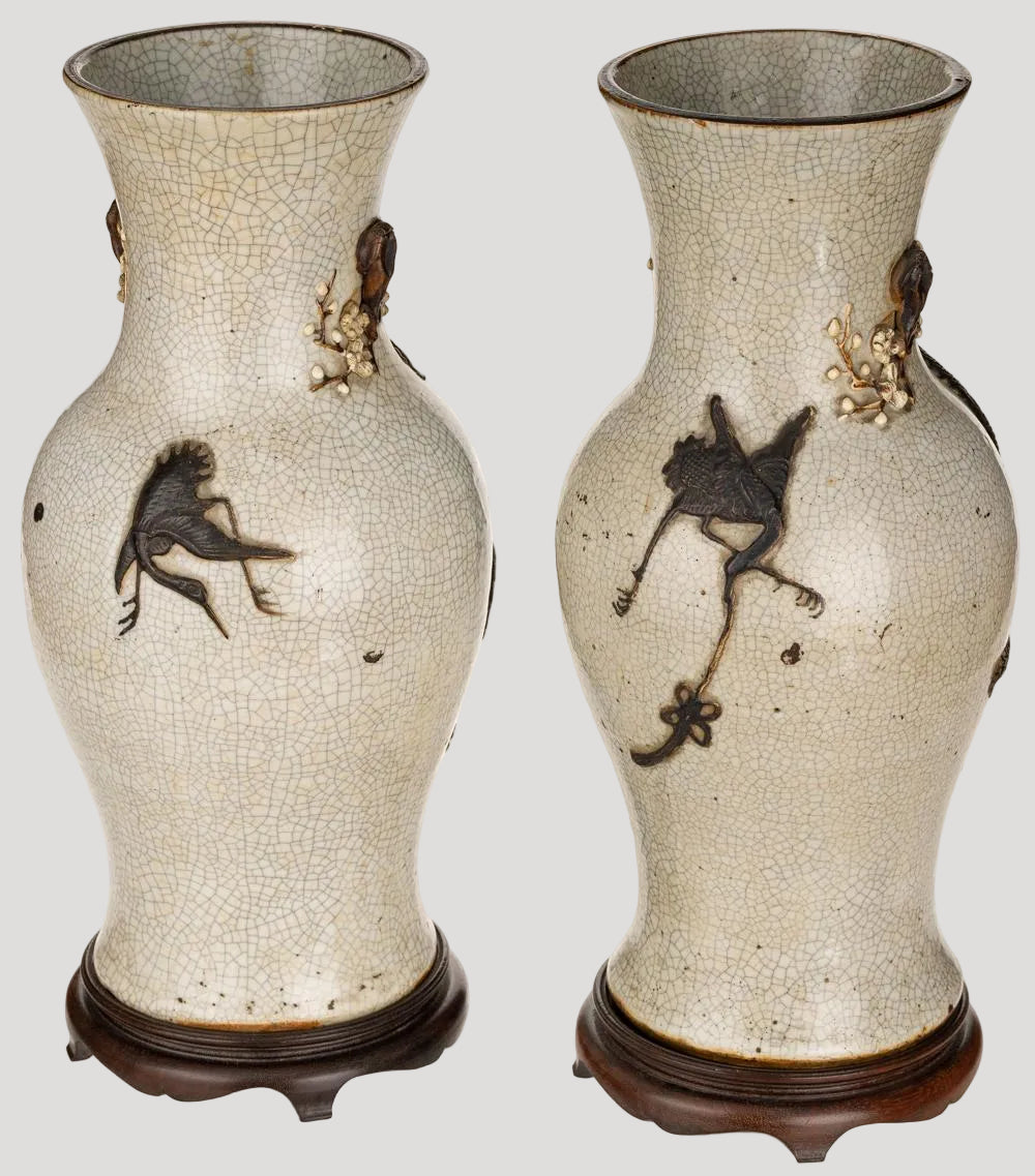 Pair of large porcelain vases with dragons China 1900'