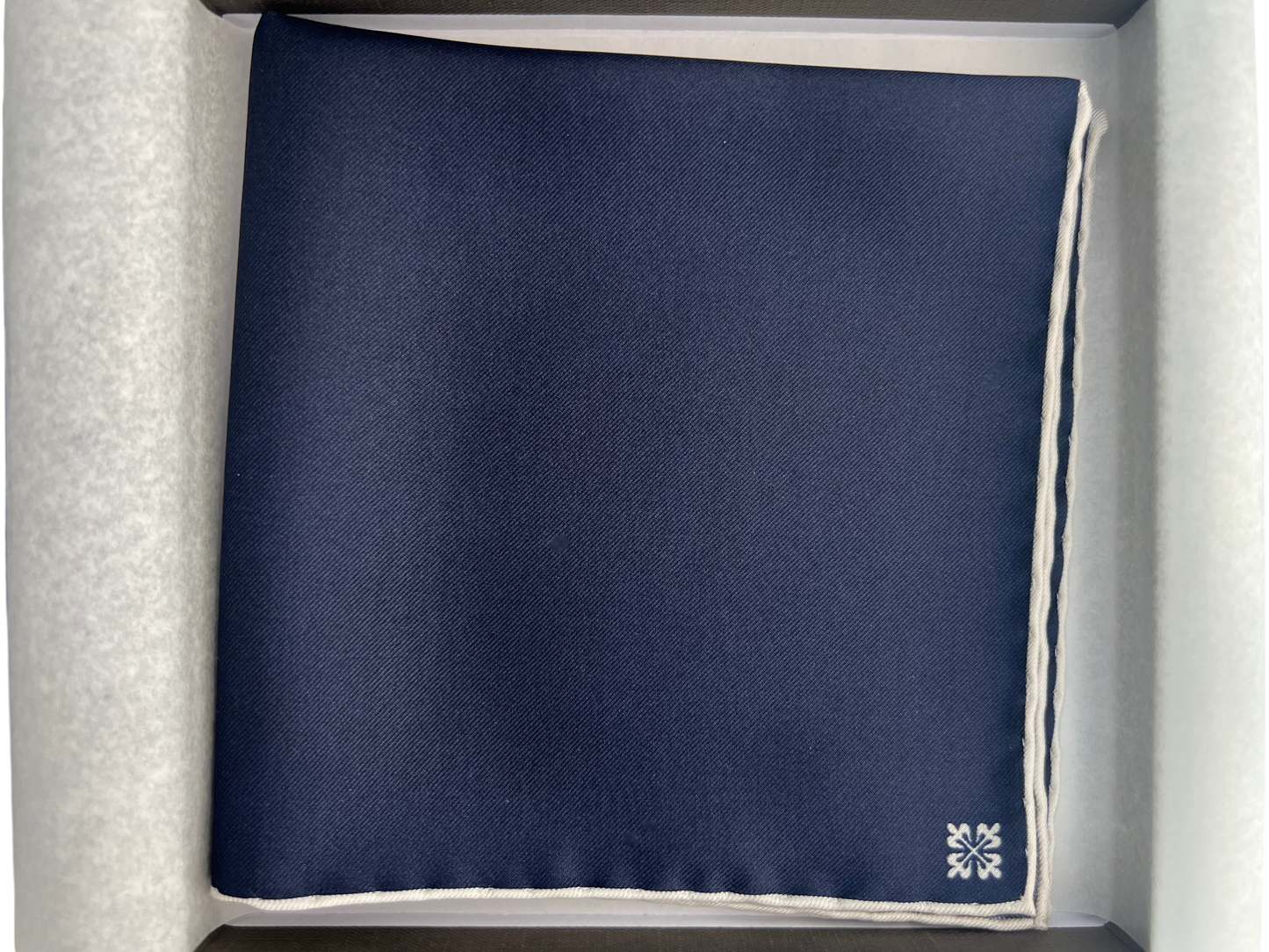 Patek Philippe New York 2017 Commemorative Gentleman's Silk Pocket Square with Original Box