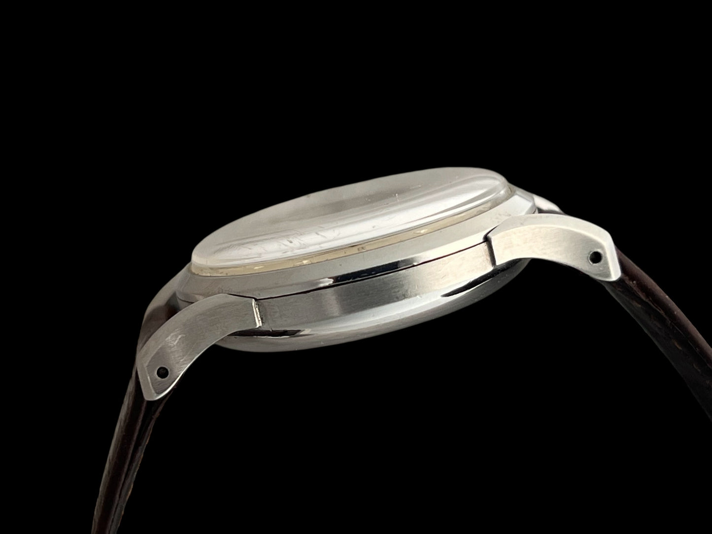 IWC Vintage Twisted Fancy Lugs, Rare Relief Pyramids Markers