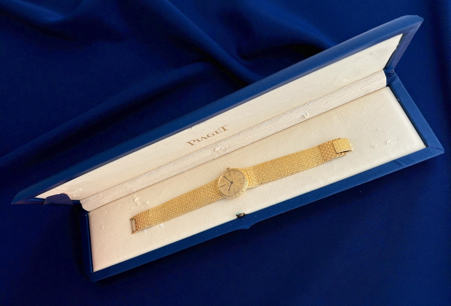 Piaget 18k Gold lady wristwatch Ref. 924H12 Limited Edition