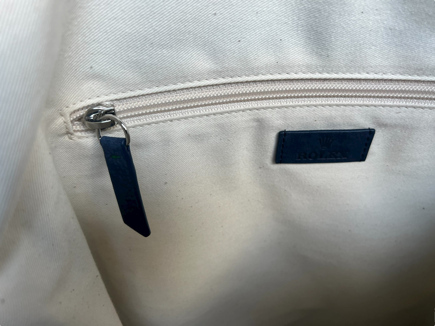 Rolex New Multifunctional Dark Blue Bag / Sac blue Rare