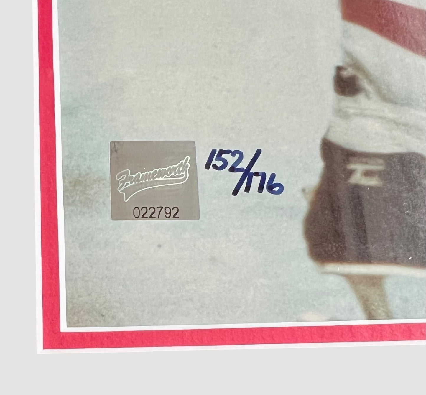 Robert ORR: Bobby Orr 1976 Canada CP MVP Canadian ice hockey player. 1976,  Certificate of authenticity