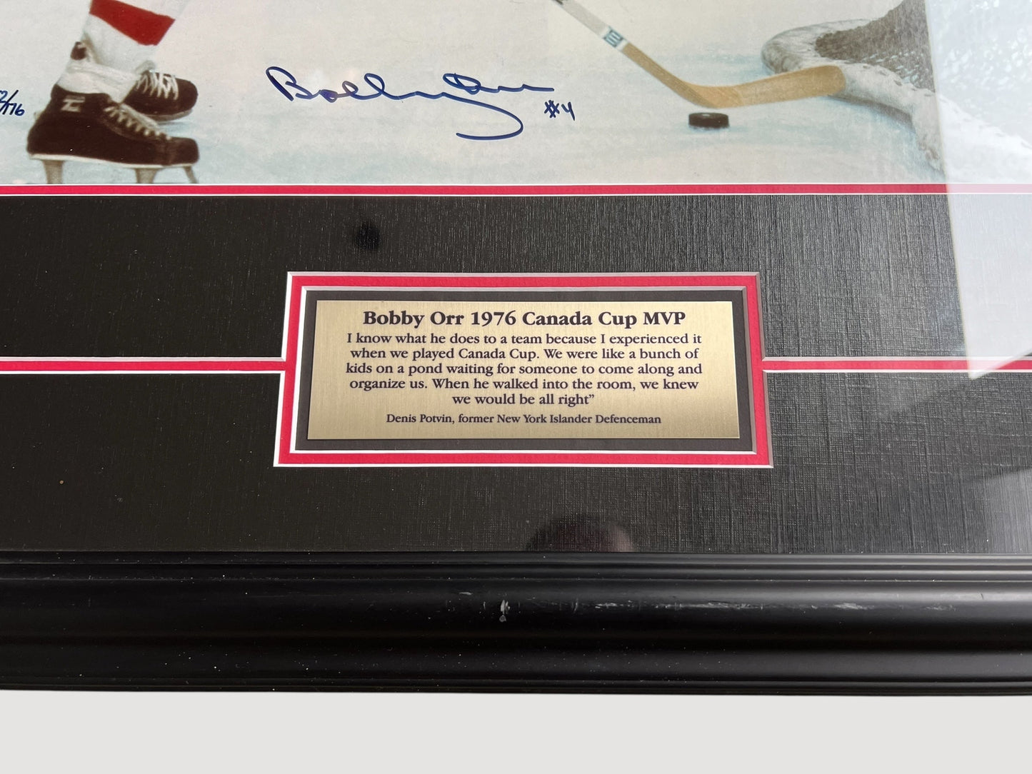 Robert ORR: Bobby Orr 1976 Canada CP MVP Canadian ice hockey player. 1976,  Certificate of authenticity