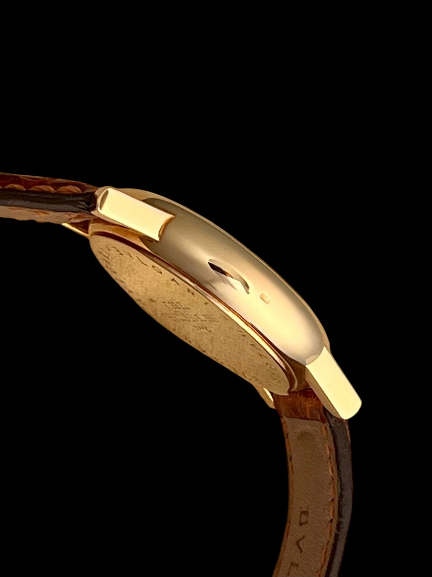 Bulgari Bvlgari 18k Gold, Anfiteatro, Ref. AT 33 GL, NOS Full Set