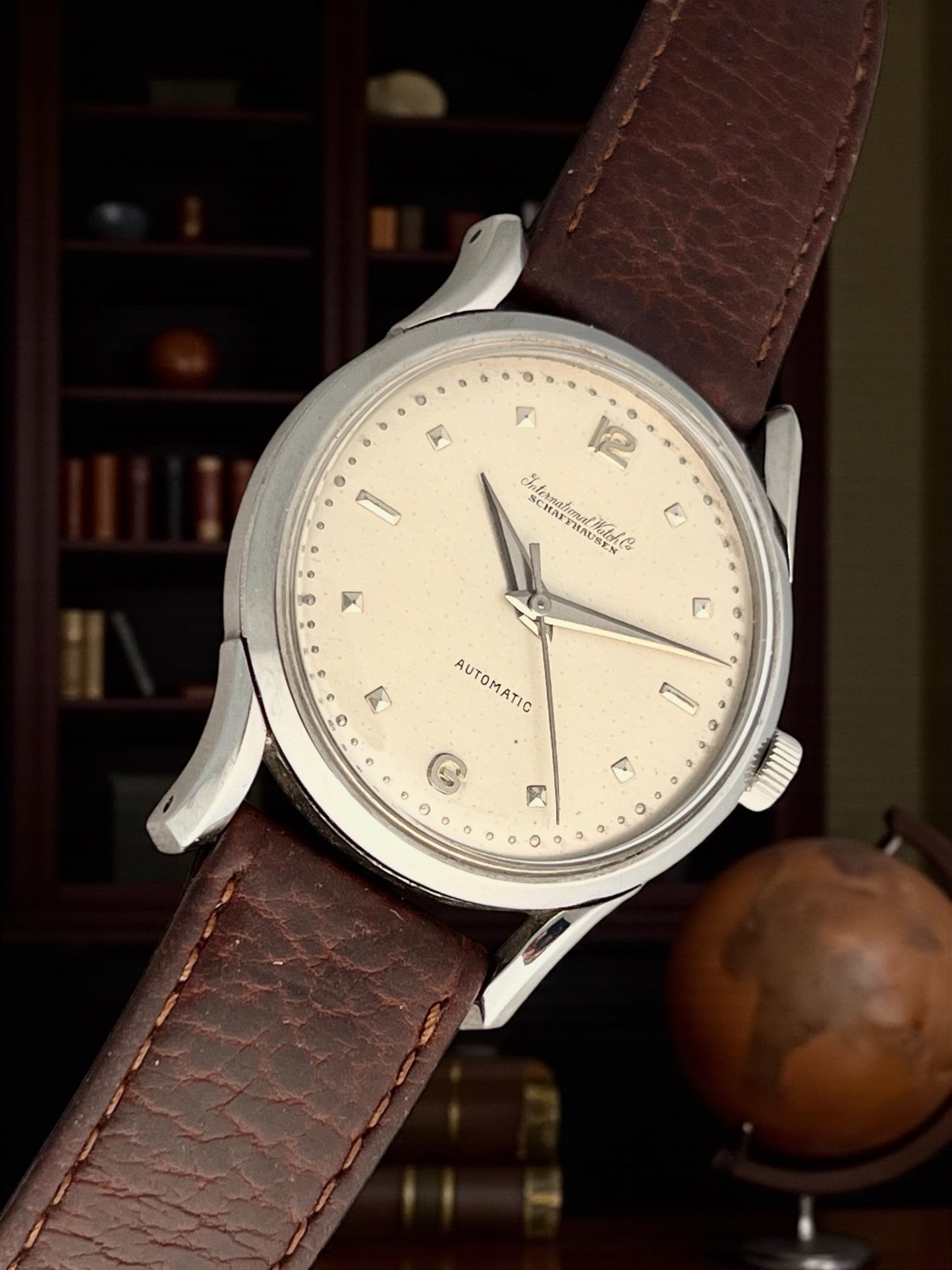 IWC Vintage Twisted Fancy Lugs, Rare Relief Pyramids Markers