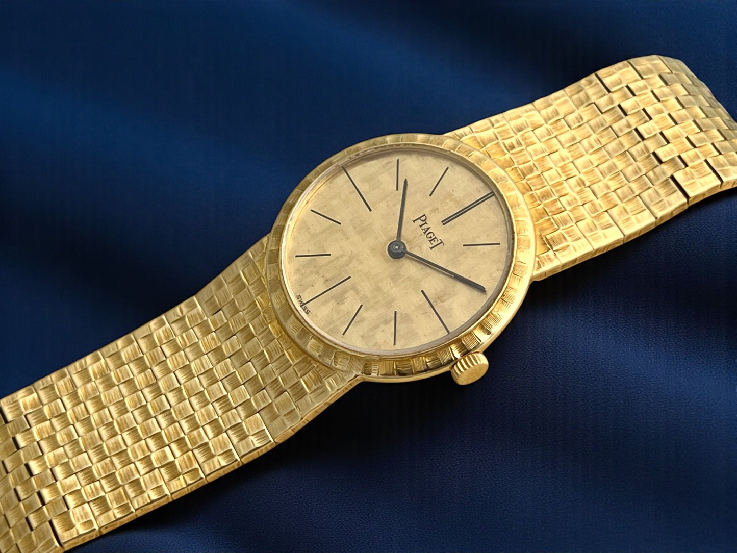 Piaget 18k Gold lady wristwatch Ref. 924H12 Limited Edition