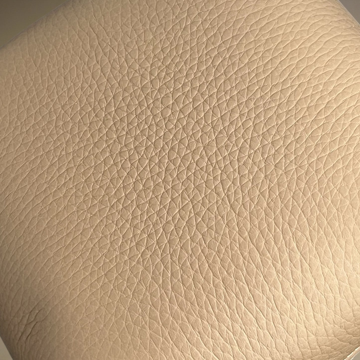 24Time Genève Finest Handmade New Vide-poches in taupe leather