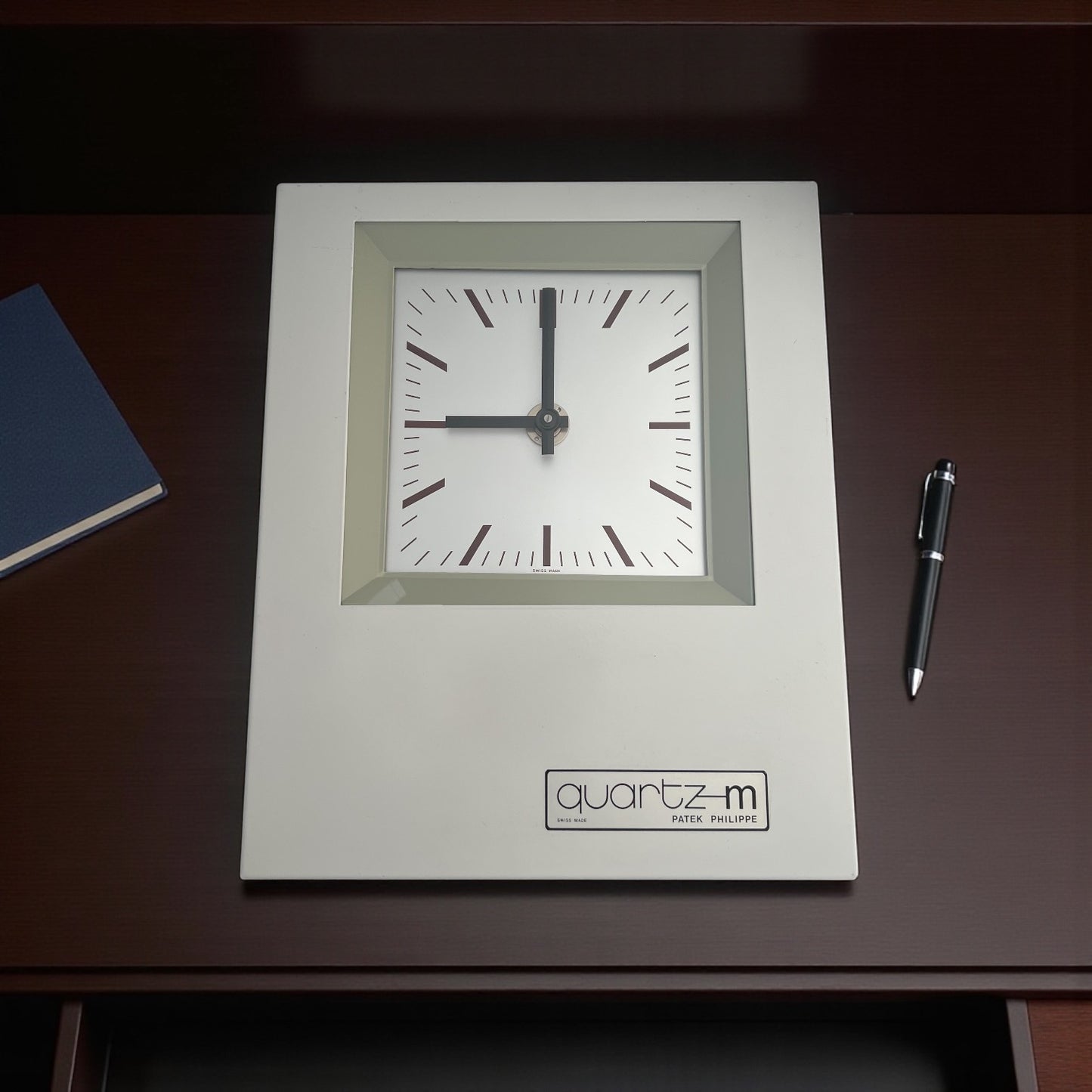 fine and Rare Patek Philippe master.Quartz-M clock from around the mid-1970s.