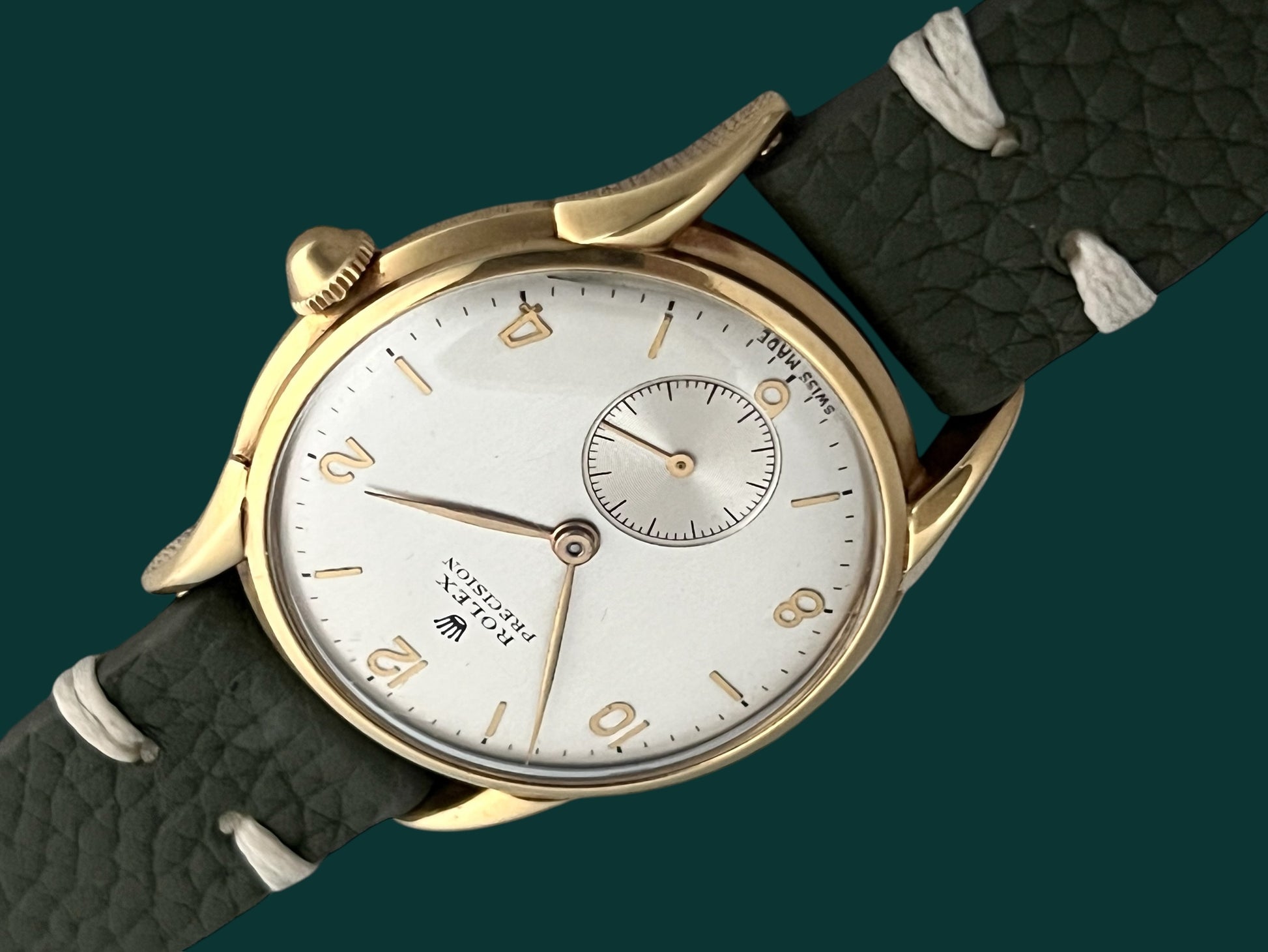 Rolex Vintage Precision Manual Winding 18K Gold 1947’ Fancy lugs