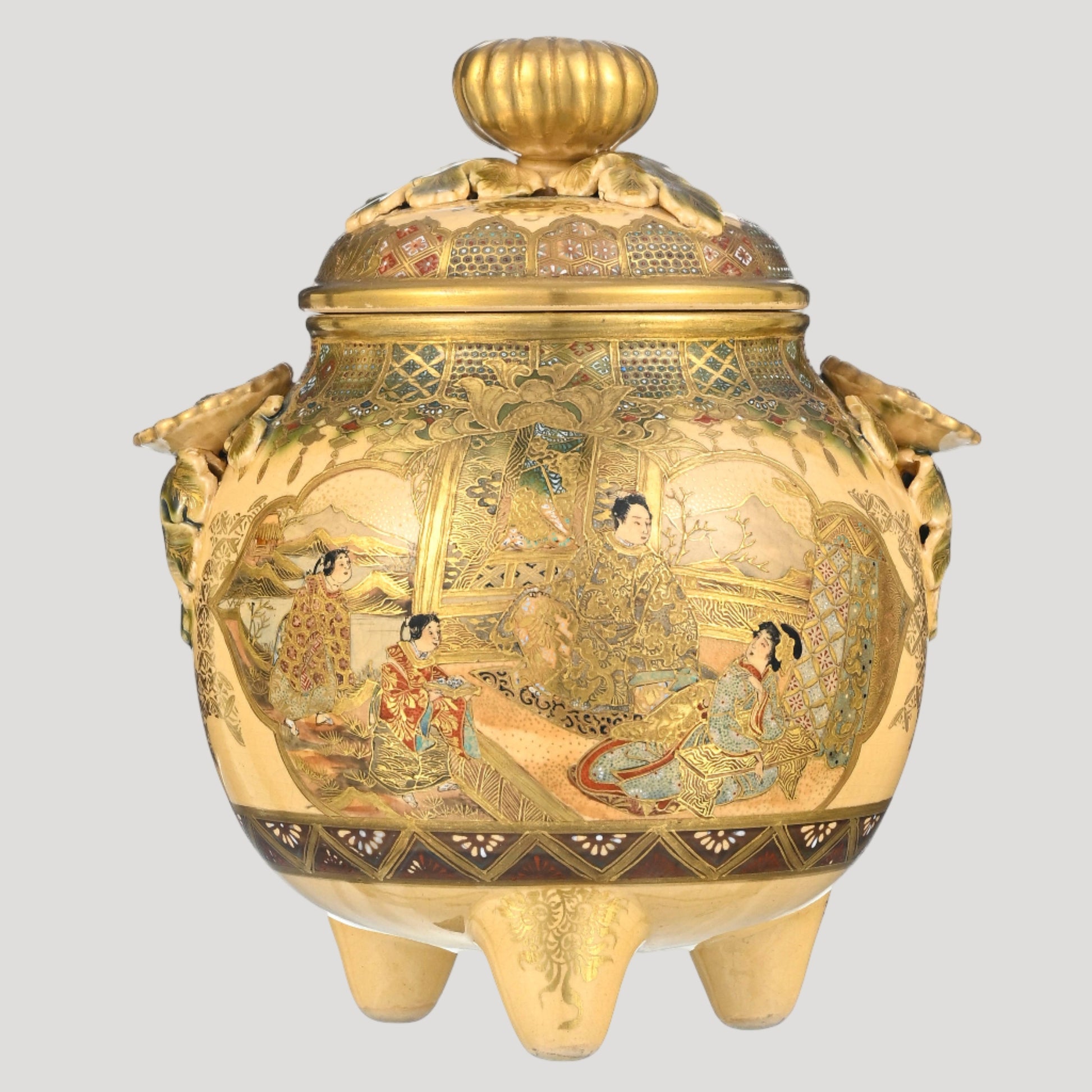 Satsuma stoneware tripod candy dish, Japan, 20th century