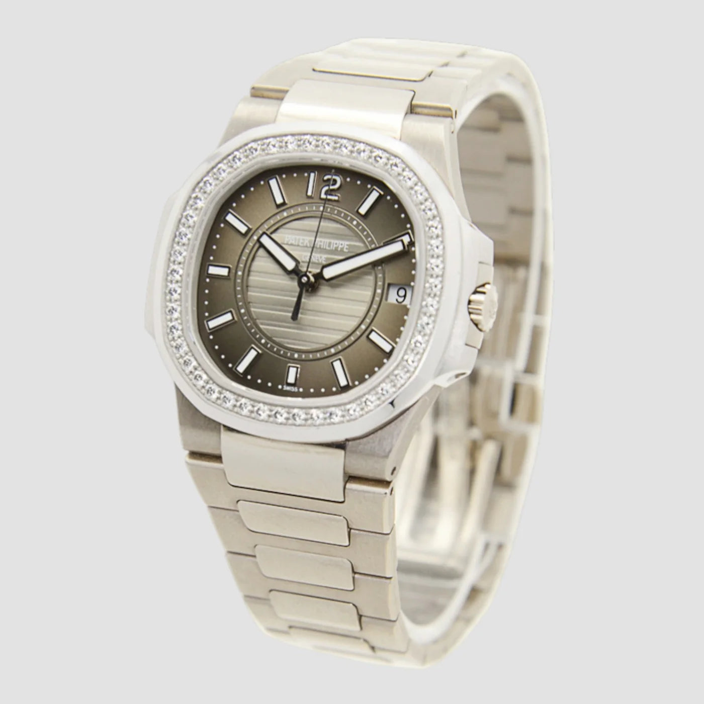 Patek Philippe Nautilus 7010/1G-010 Ladies New Full Set
