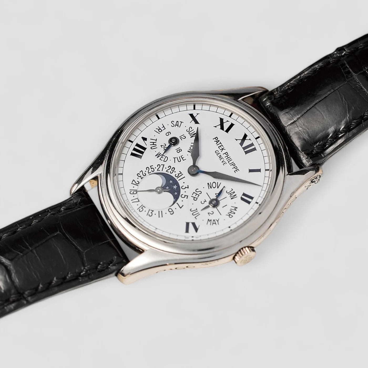 Patek Philippe Perpetual Calendar  Ref.3940G-025 White Roman Dial 18K White Gold New Full Set