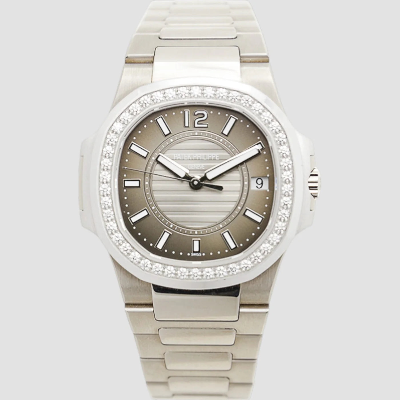 Patek Philippe Nautilus 7010/1G-010 Ladies New Full Set