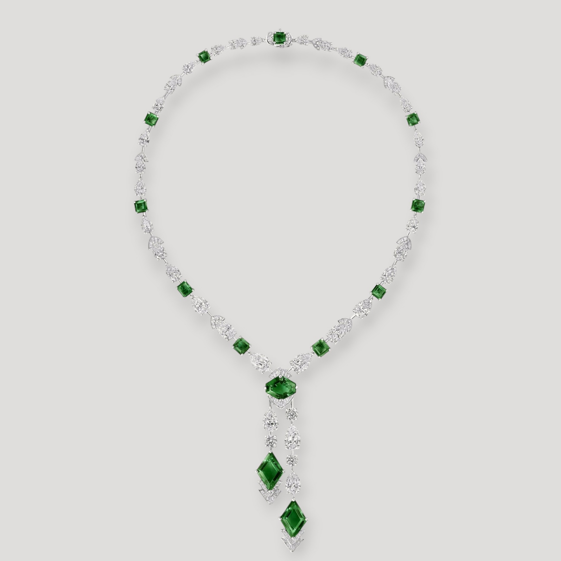 Graff White Gold Necklace set with Colombian emeralds and 37 carats diamonds