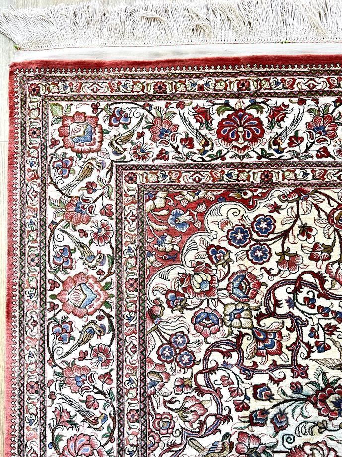 Ancient Ghom silk carpet/ tapis/ teppich, Iran 20c, signed