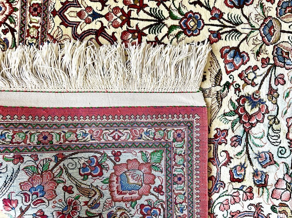 Ancient Ghom silk carpet/ tapis/ teppich, Iran 20c, signed