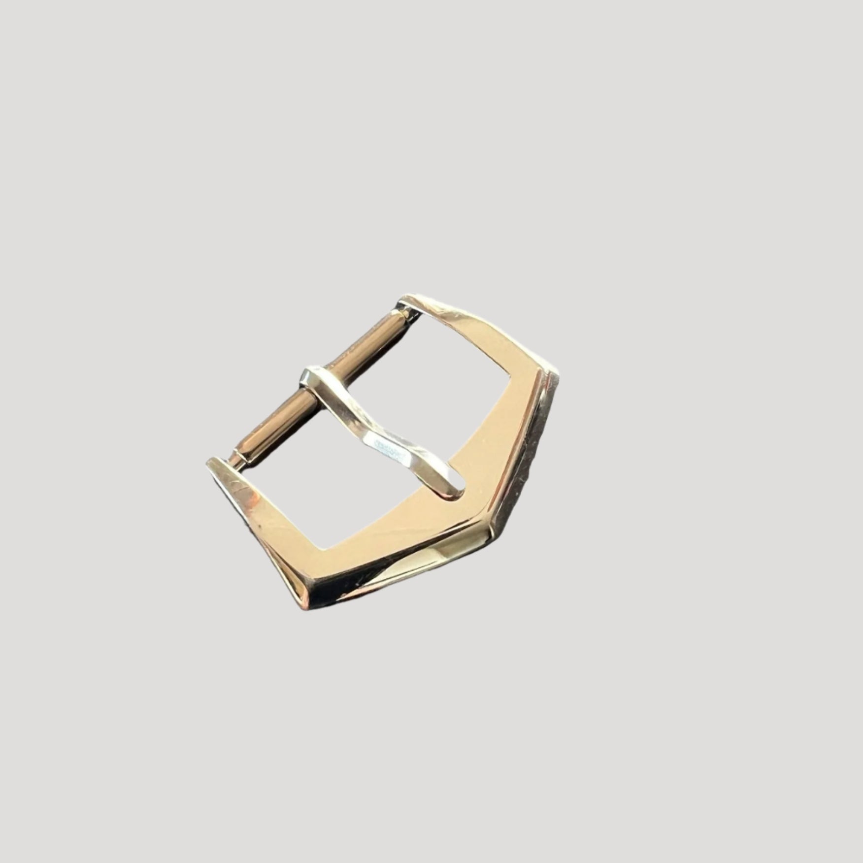 patek 18k gold buckle