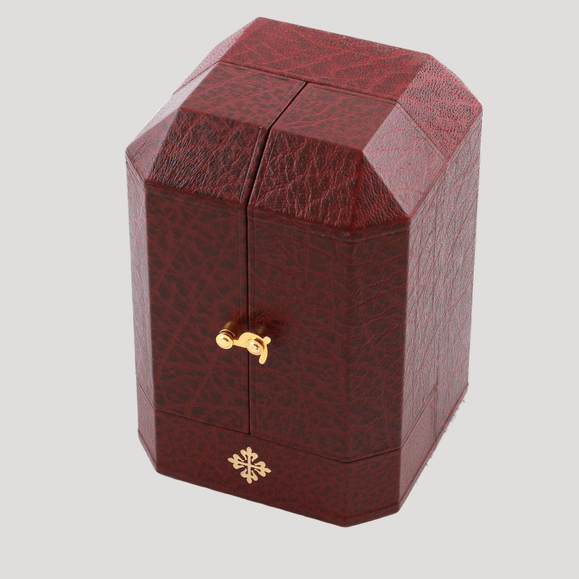 Patek Philippe Millennium “2000” box / boîte / scatola / uhrenbox burgundy Rare for Ref. 5100,5032, 5110, 5035,5056, 5050,3940, 5059,5070,