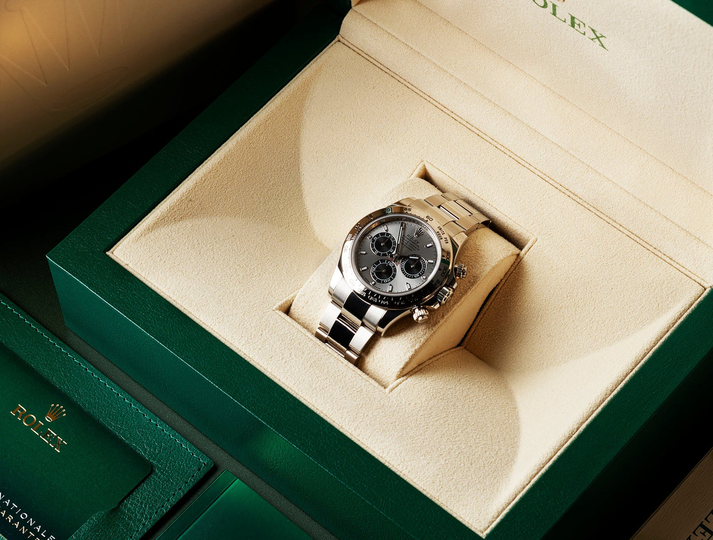 Rolex Cosmograph Daytona Ref.116509 White Gold New Full Set Discontinued