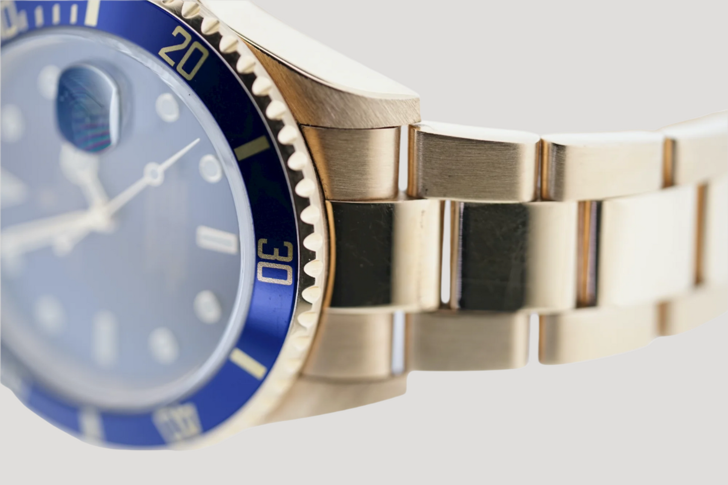 Rolex Submariner 18K Blue Dial Ref. 16618 